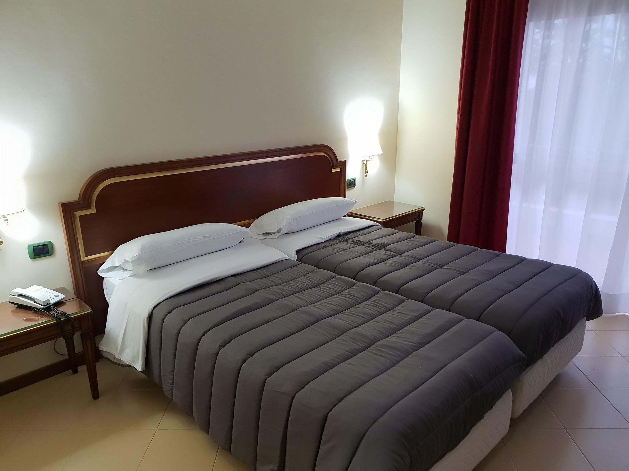 Hotel Sakura Torre del Greco Esterno foto