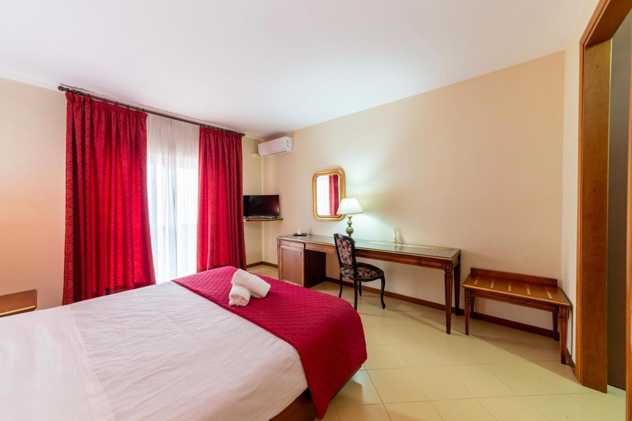 Hotel Sakura Torre del Greco Esterno foto