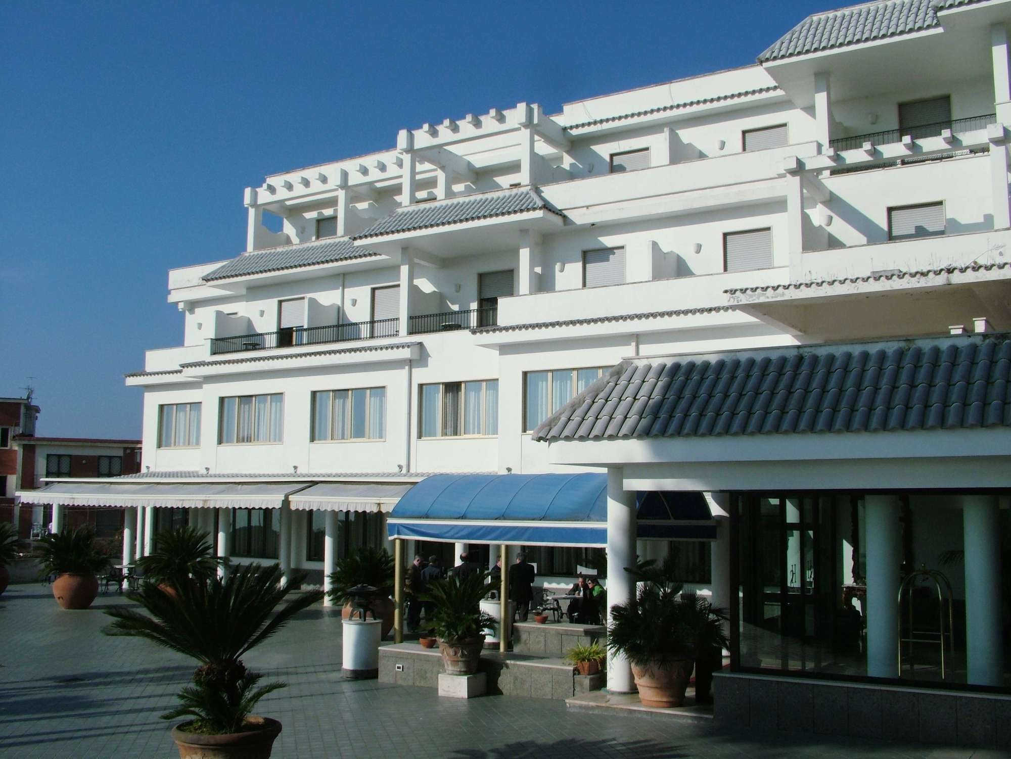 Hotel Sakura Torre del Greco Esterno foto