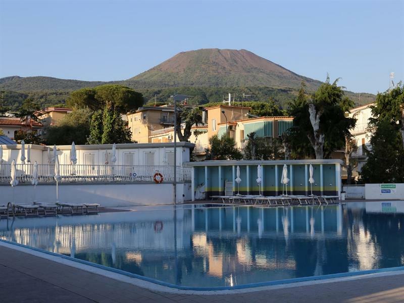 Hotel Sakura Torre del Greco Esterno foto